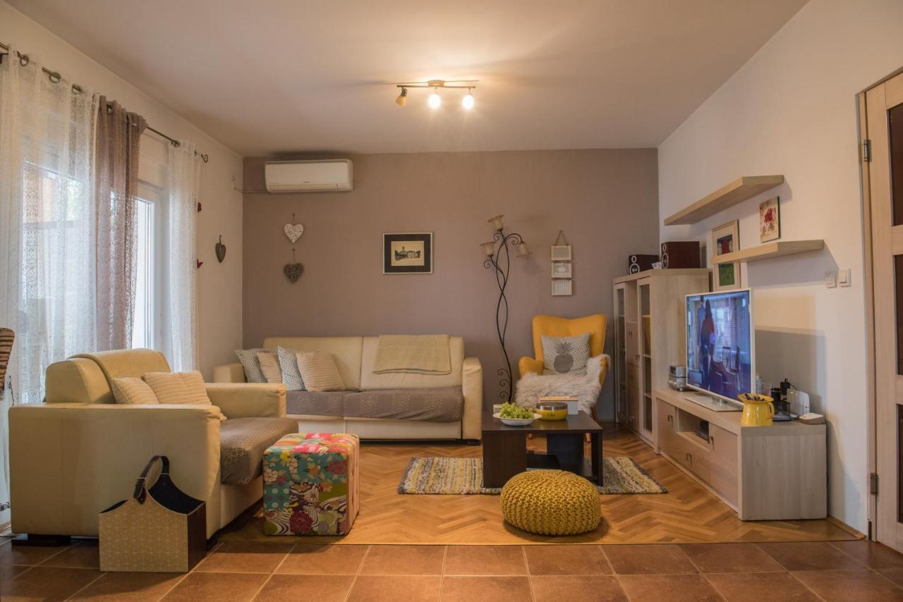 City Apartment Magdalena Zadar Extérieur photo
