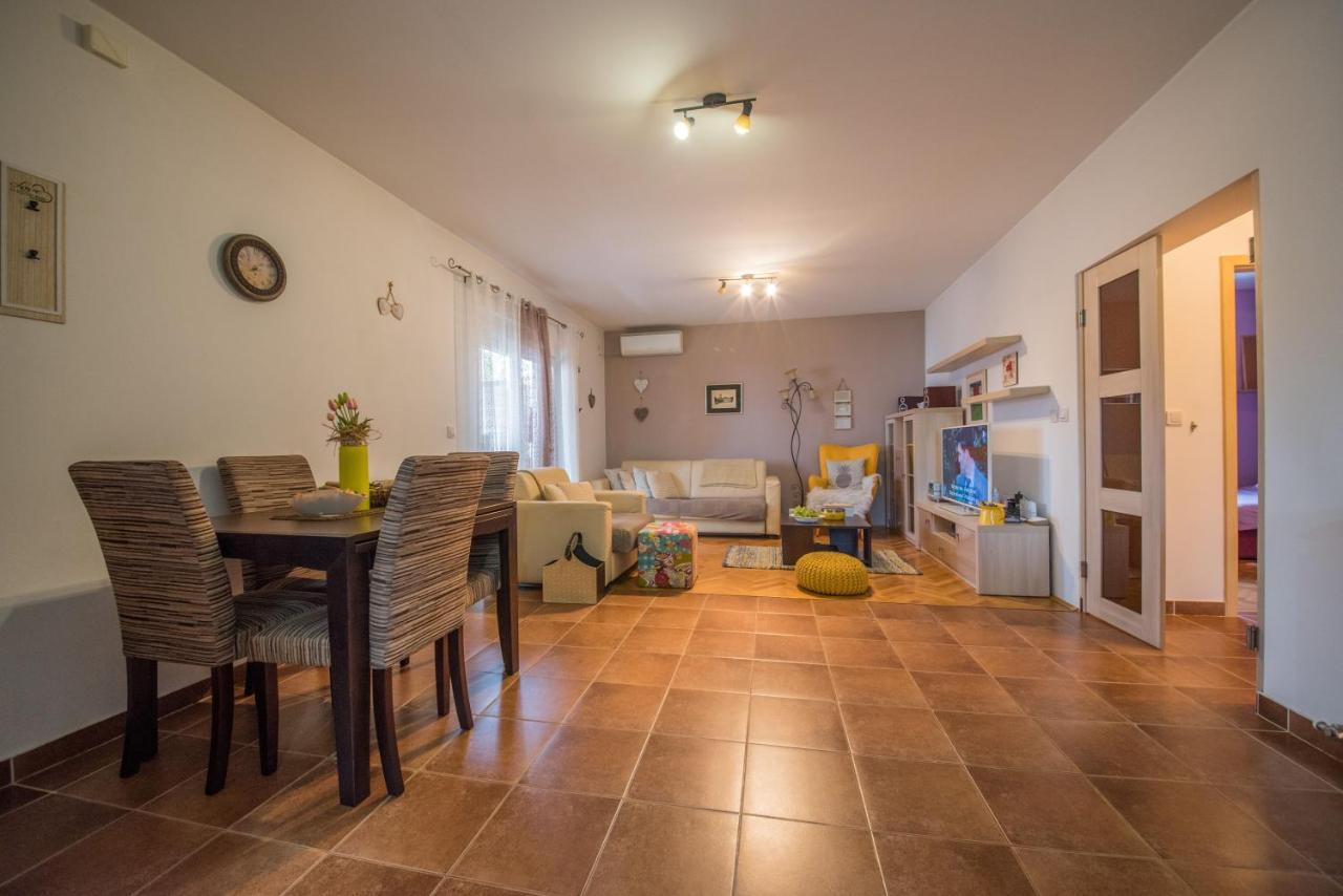 City Apartment Magdalena Zadar Extérieur photo